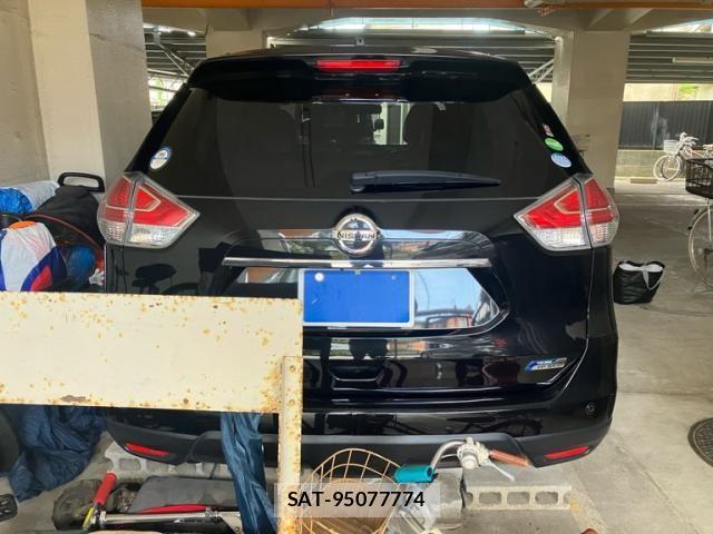 Nissan X-TRAIL HYBRID 2016-02 7981677-4
