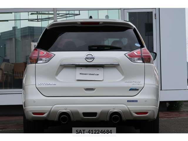 Nissan X-TRAIL HYBRID 2016-08 8039436-17