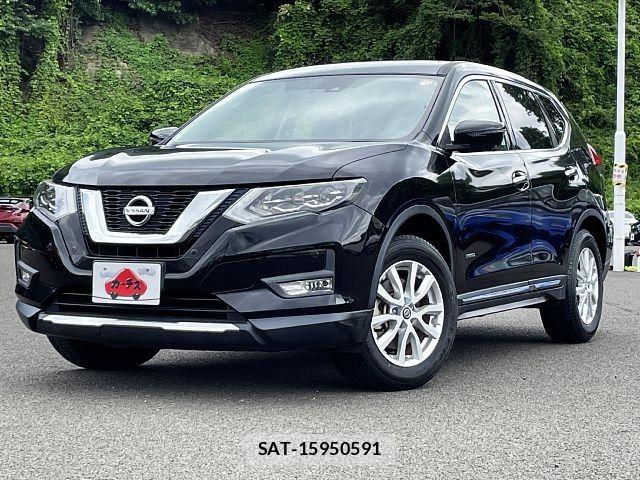 Nissan X-TRAIL HYBRID 2018-07 8039432-0