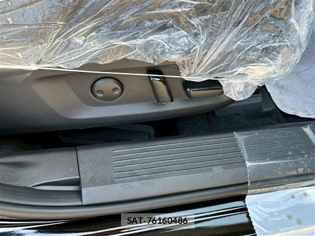 Nissan X-TRAIL HYBRID 2026-03 8039419-18