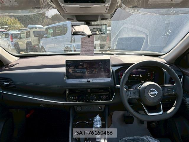 Nissan X-TRAIL HYBRID 2026-03 8039419-2