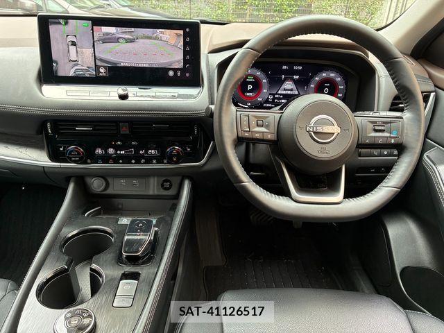 Nissan X-TRAIL HYBRID 2022-07 8039425-1