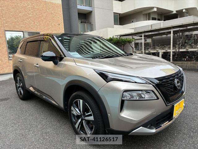 Nissan X-TRAIL HYBRID 2022-07 8039425-28