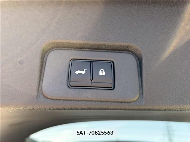 Nissan X-TRAIL HYBRID 2026-03 8039420-14