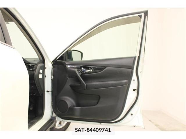 Nissan X-TRAIL HYBRID 2019-08 8039435-28