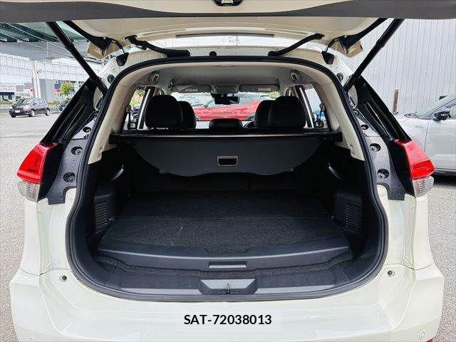 Nissan X-TRAIL HYBRID 2020-10 8039434-9