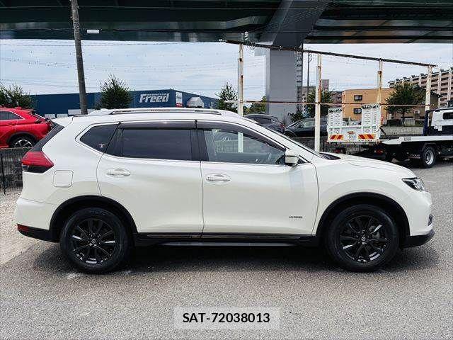 Nissan X-TRAIL HYBRID 2020-10 8039434-16
