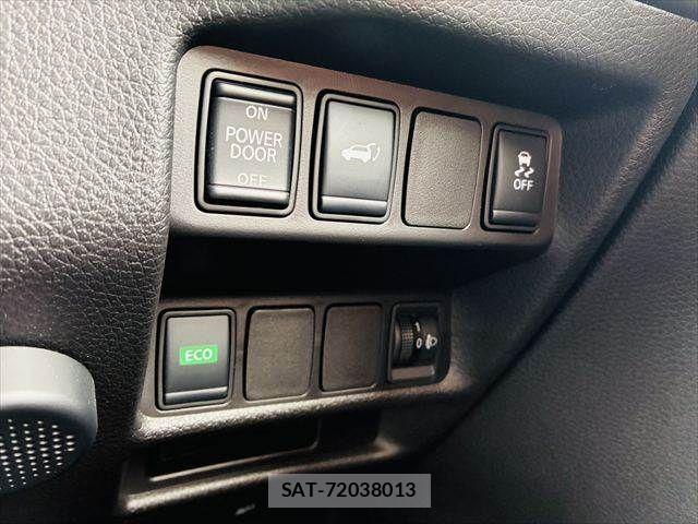 Nissan X-TRAIL HYBRID 2020-10 8039434-6