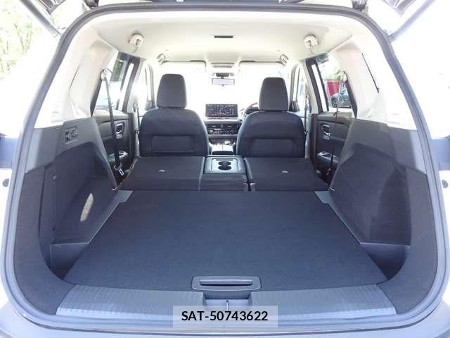 Nissan X-TRAIL HYBRID 2022-10 8039426-11