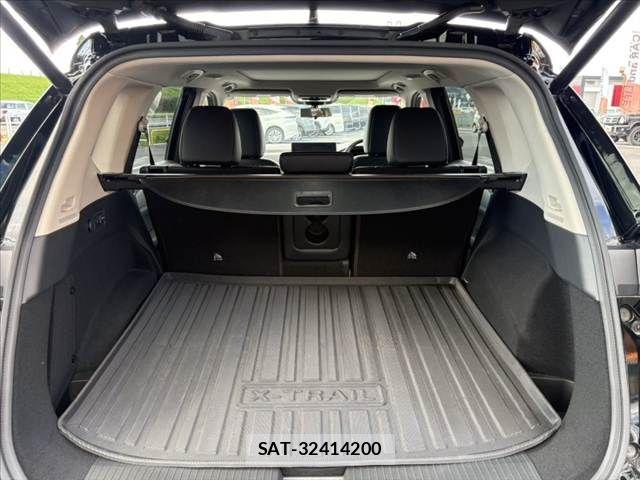 Nissan X-TRAIL HYBRID 2022-09 8039424-19