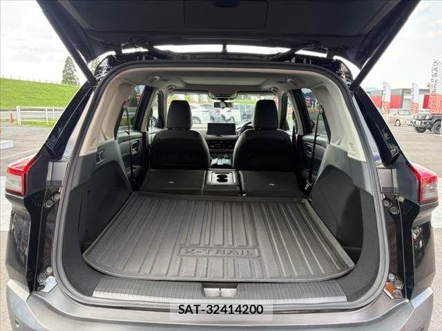 Nissan X-TRAIL HYBRID 2022-09 8039424-20
