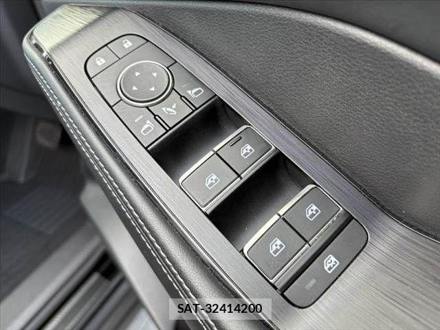 Nissan X-TRAIL HYBRID 2022-09 8039424-21