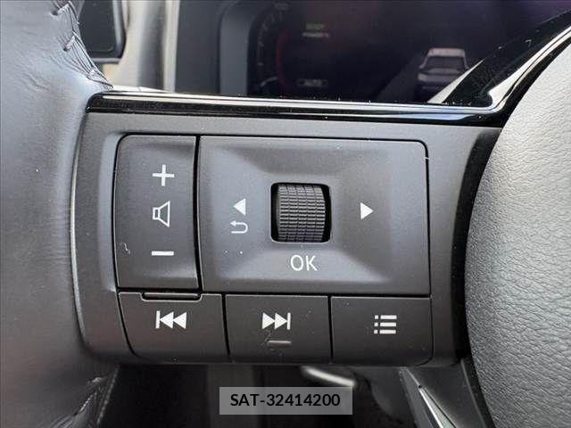 Nissan X-TRAIL HYBRID 2022-09 8039424-29