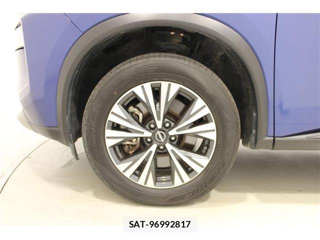 Nissan X-TRAIL HYBRID 2022-09 8039427-23