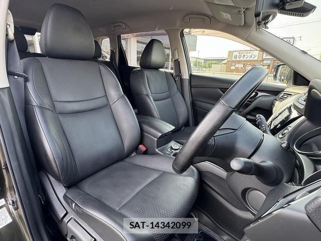 Nissan X-TRAIL HYBRID 2018-04 8076266-8