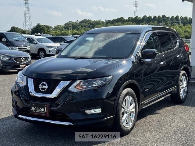 Nissan X-TRAIL HYBRID 2019-03 8076264-0