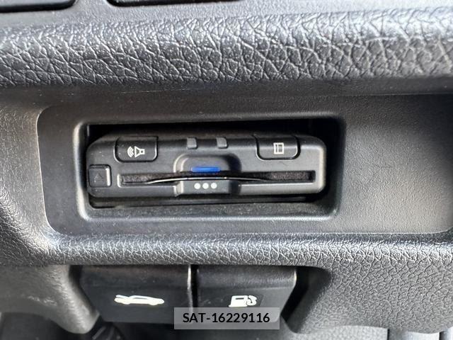 Nissan X-TRAIL HYBRID 2019-03 8076264-21