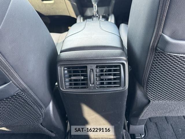 Nissan X-TRAIL HYBRID 2019-03 8076264-26