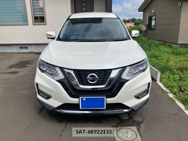 Nissan X-TRAIL HYBRID 2018-10 8076265-0