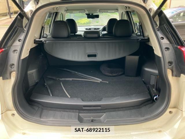 Nissan X-TRAIL HYBRID 2018-10 8076265-17