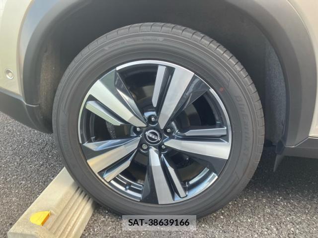 Nissan X-TRAIL HYBRID 2023-03 8076254-8