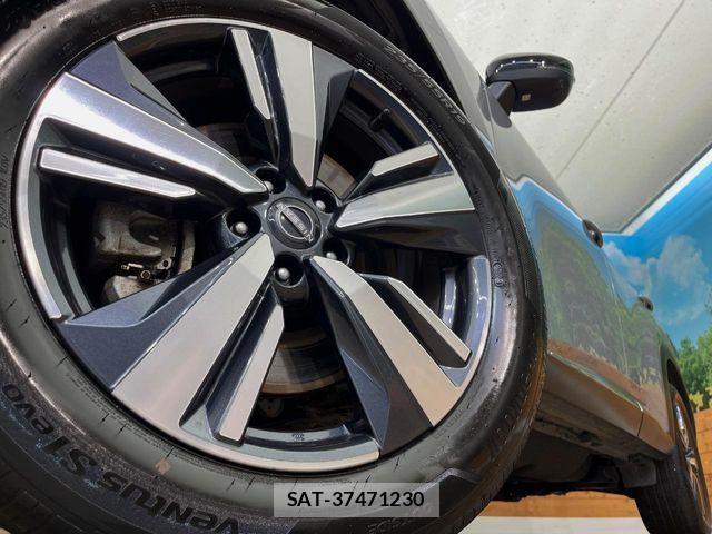 Nissan X-TRAIL HYBRID 2023-08 8076257-13