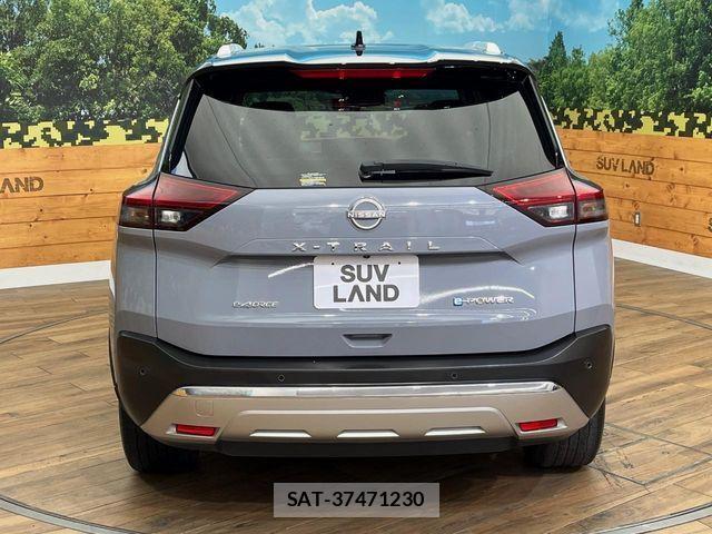 Nissan X-TRAIL HYBRID 2023-08 8076257-15