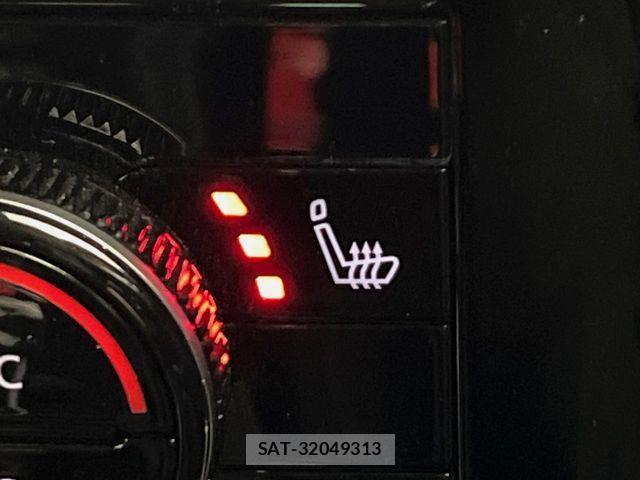 Nissan X-TRAIL HYBRID 2023-02 8076260-7