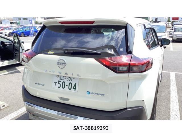 Nissan X-TRAIL HYBRID 2025-01 8076256-2