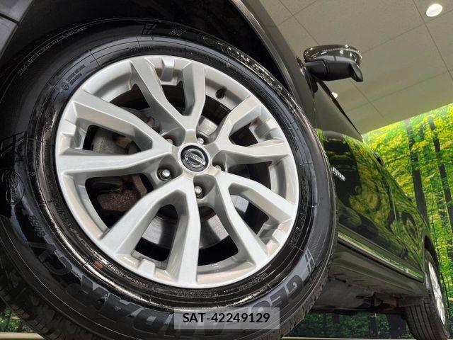 Nissan X-TRAIL HYBRID 2017-07 8102945-12