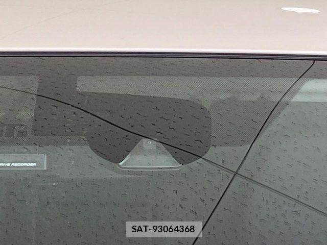 Nissan X-TRAIL HYBRID 2015-06 8102948-4