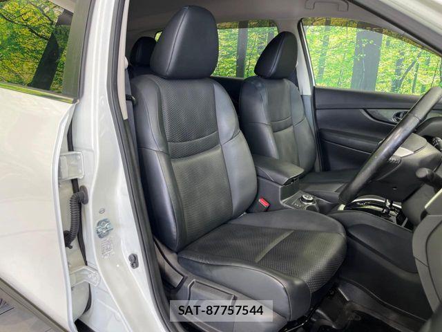 Nissan X-TRAIL HYBRID 2015-10 8102949-7