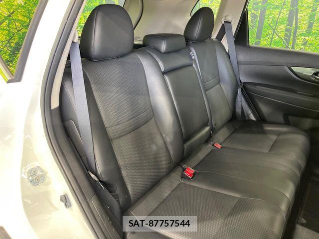 Nissan X-TRAIL HYBRID 2015-10 8102949-8