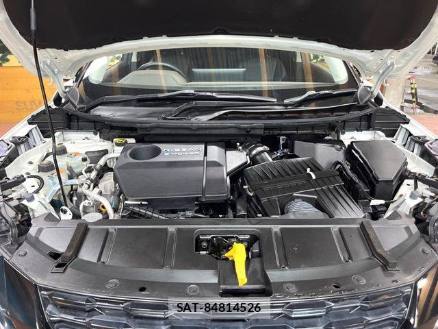 Nissan X-TRAIL HYBRID 2022-12 8102942-17