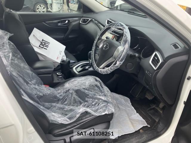 Nissan X-TRAIL HYBRID 2015-12 8102950-16