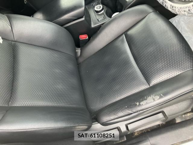 Nissan X-TRAIL HYBRID 2015-12 8102950-18