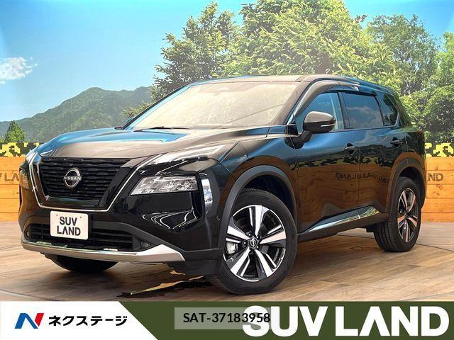 Nissan X-TRAIL HYBRID 2023-04 8102943-0
