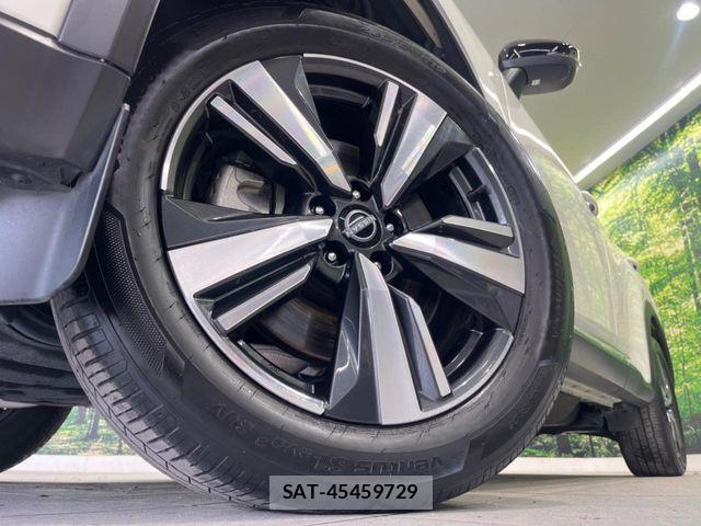 Nissan X-TRAIL HYBRID 2023-07 8133170-12