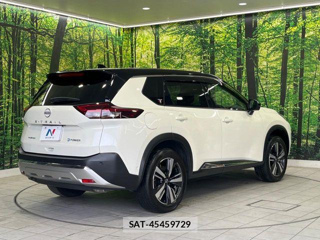 Nissan X-TRAIL HYBRID 2023-07 8133170-16