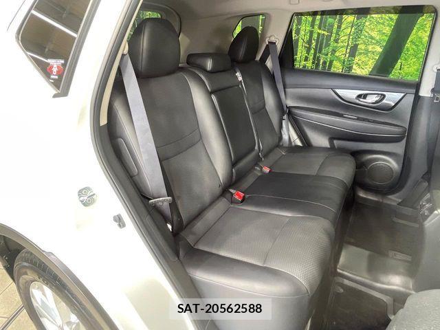 Nissan X-TRAIL HYBRID 2015-06 8147082-8