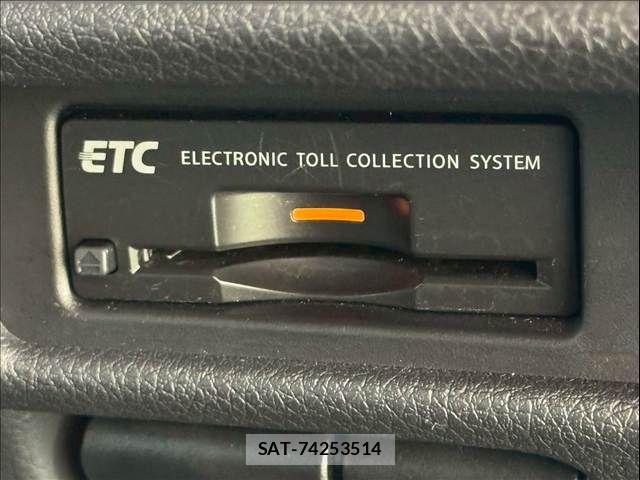 Nissan X-TRAIL HYBRID 2015-11 8147071-7