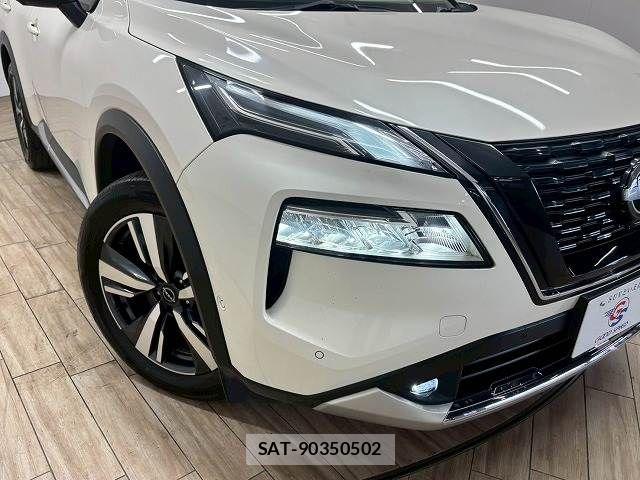 Nissan X-TRAIL HYBRID 2023-12 8147068-19