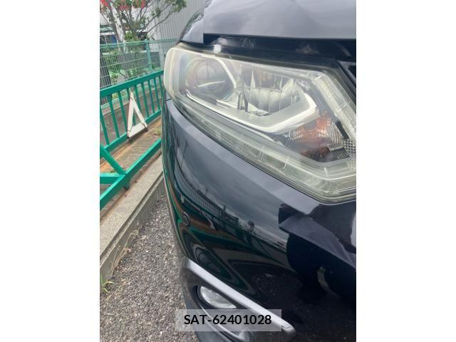 Nissan X-TRAIL HYBRID 2015-08 8147083-2
