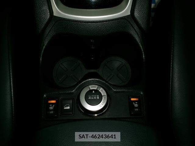 Nissan X-TRAIL HYBRID 2015-05 8159585-20