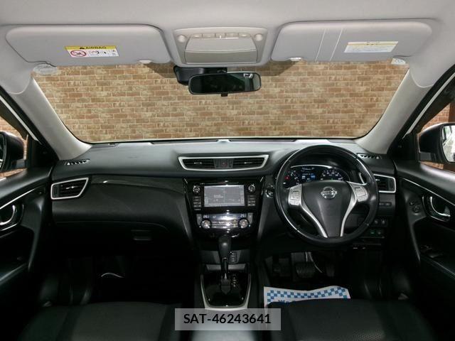 Nissan X-TRAIL HYBRID 2015-05 8159585-7