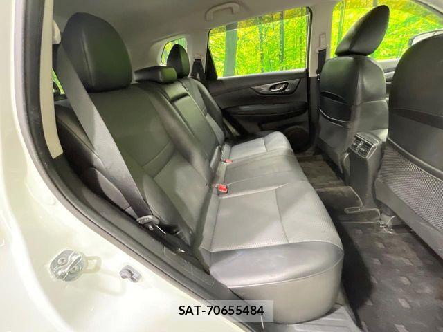 Nissan X-TRAIL HYBRID 2016-02 8159586-9