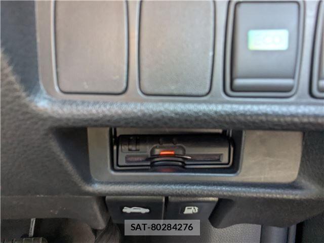 Nissan X-TRAIL HYBRID 2015-06 8211172-24