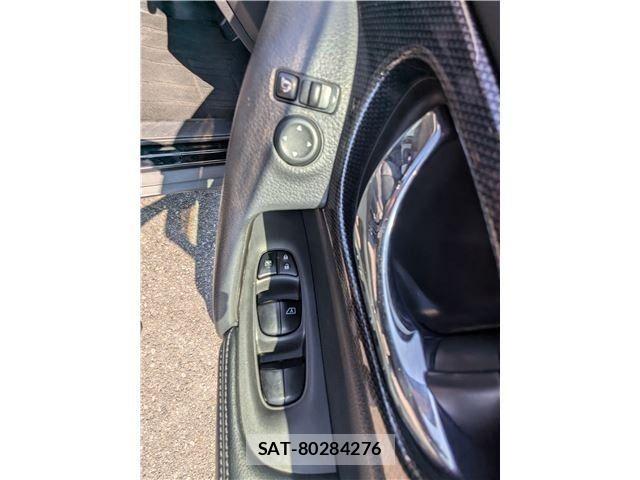 Nissan X-TRAIL HYBRID 2015-06 8211172-25