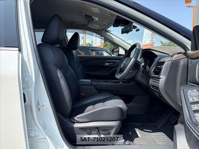 Nissan X-TRAIL HYBRID 2024-06 8211167-15