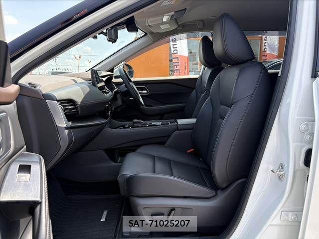 Nissan X-TRAIL HYBRID 2024-06 8211167-16